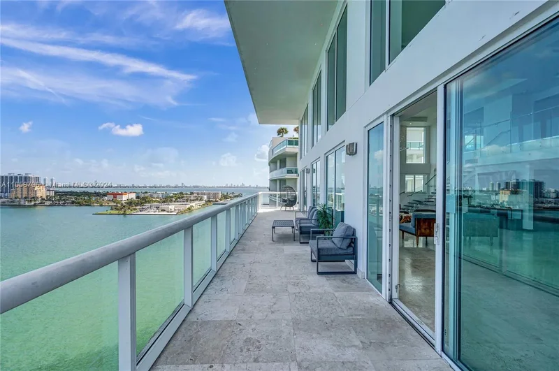 7939 East Dr 15, Miami Beach, Florida, United States. - Photo 22