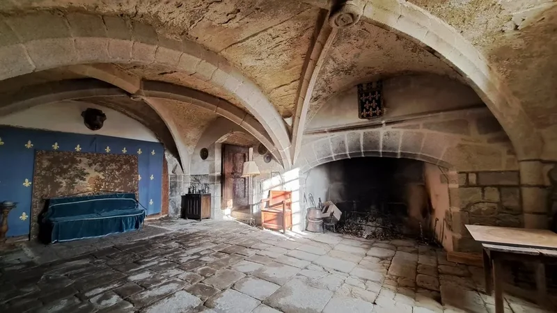 Arlanc, Auvergne-Rhône-Alpes, France. - Photo 16