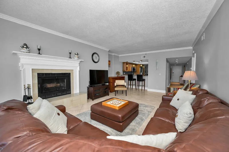 1582 Gulf Boulevard , 1106, Clearwater Beach, FL 33767, Clearwater, Florida, United States. - Photo 25