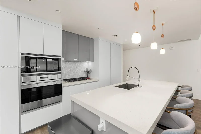 788 NE 23rd St 2101, Miami, Florida, United States. - Photo 29