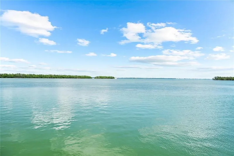 757 Hideaway Bay Drive, Longboat Key, FL 34228, Longboat Key, Florida, United States. - Photo 12