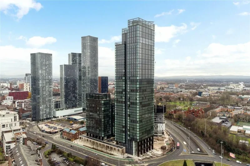 Corner Apartment in Prestigious Deansgate Square