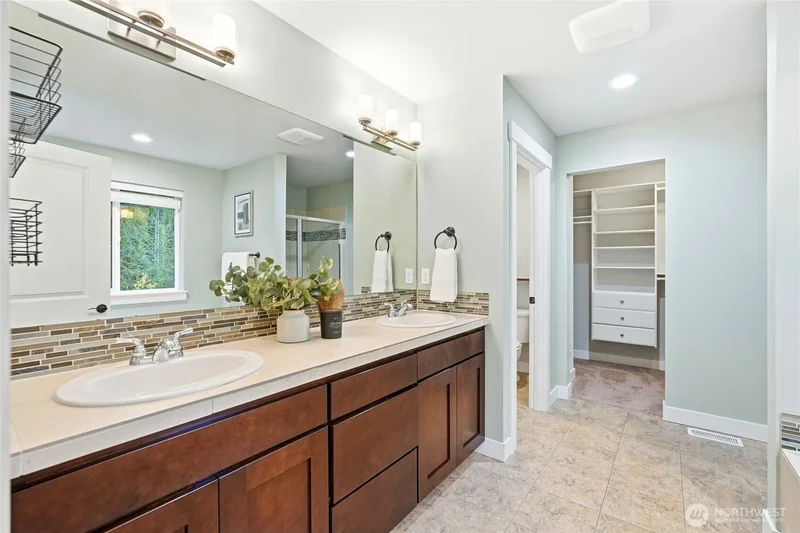 18916 SE 10th Drive, Bothell, WA, 98012, USA, Mill Creek, Washington, United States. - Photo 24