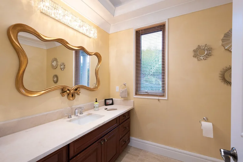 950 Greenwood Road, West Vancouver, BC V7S 1X7, West Vancouver, British Columbia, Canada. - Photo 4