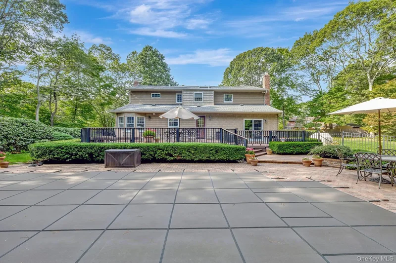 1 Christa Court , Lake Grove, NY 11755, Lake Grove, New York, United States. - Photo 20