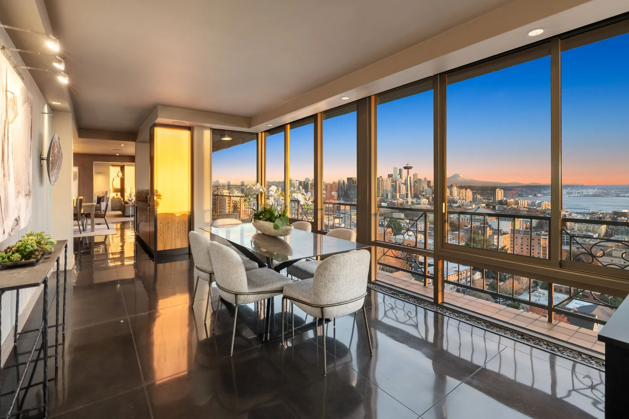 111 W Highland Dr Unit #9E & 9W, 1C , Seattle, WA 98119, Seattle, Washington, United States. - Photo 16