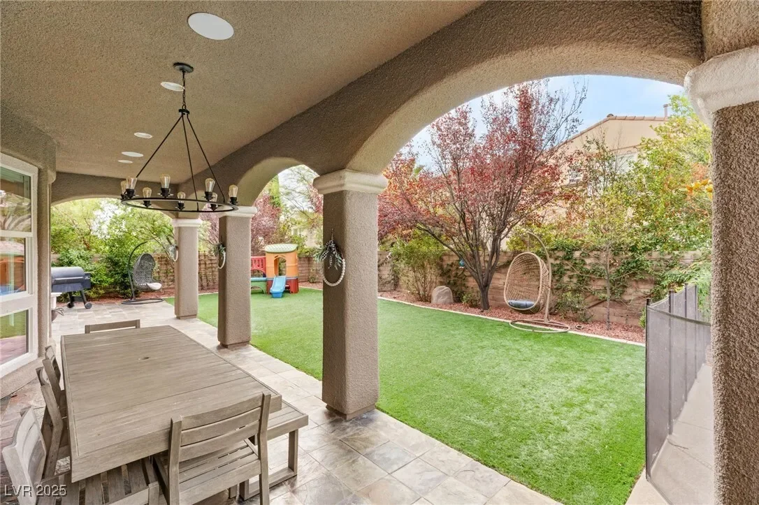 631 Coriander Canyon Court, Las Vegas, Nevada, United States. - Photo 42
