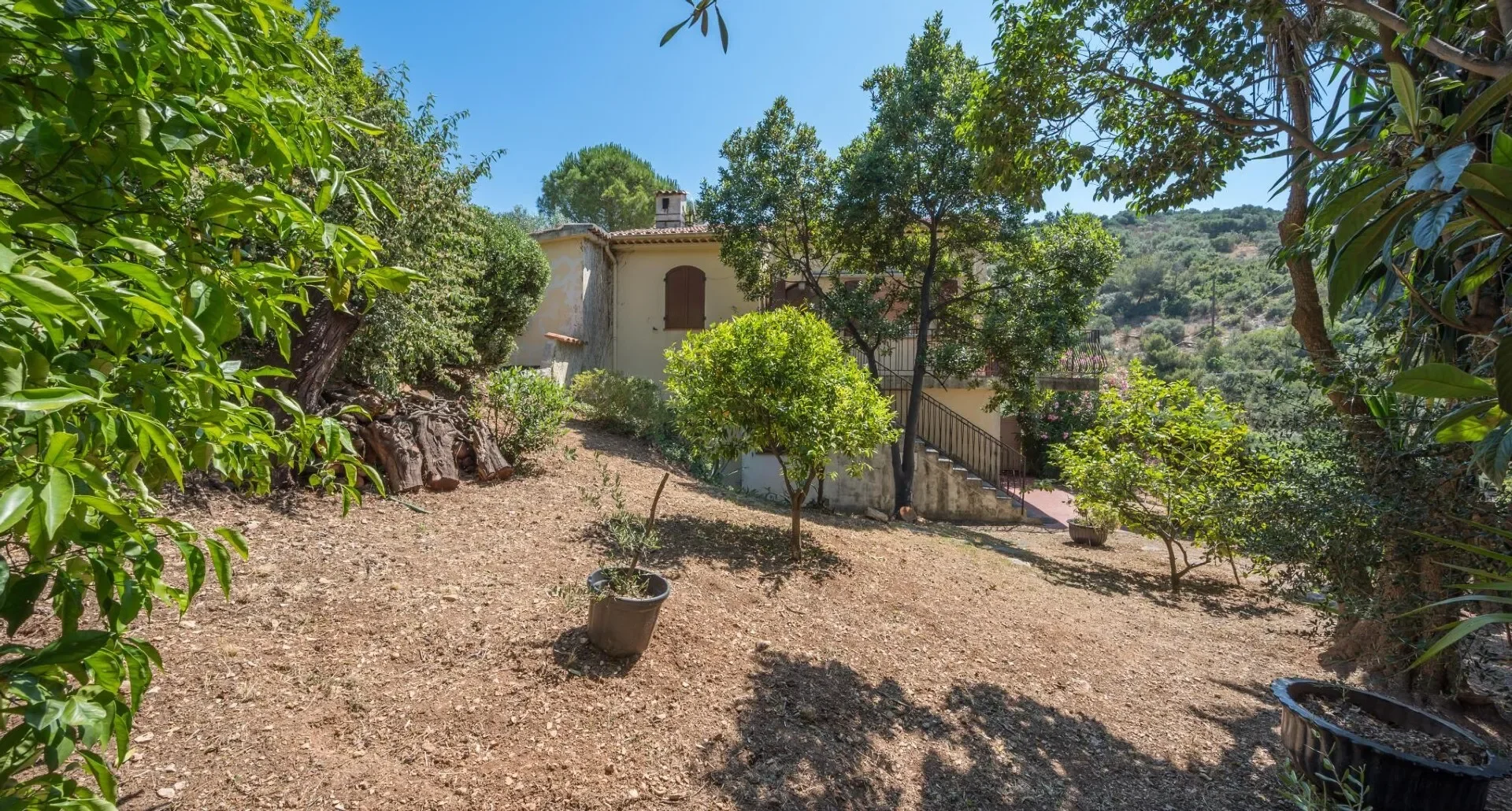 Èze, Provence-Alpes-Côte d'Azur, France. - Photo 10