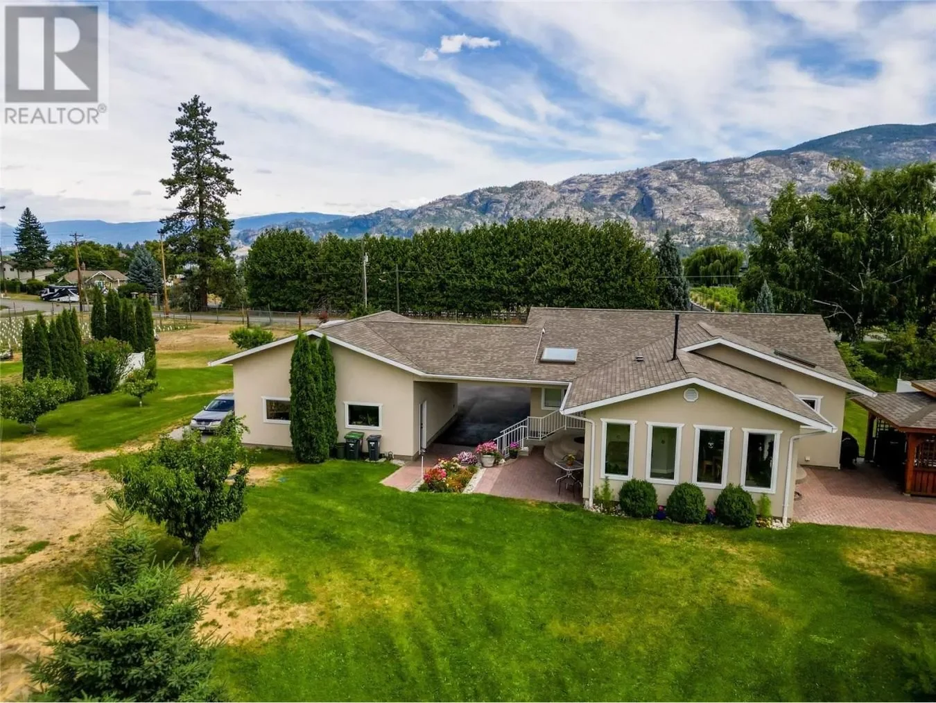 232 Linden Avenue, Kaleden, British Columbia, Canada. - Photo 5