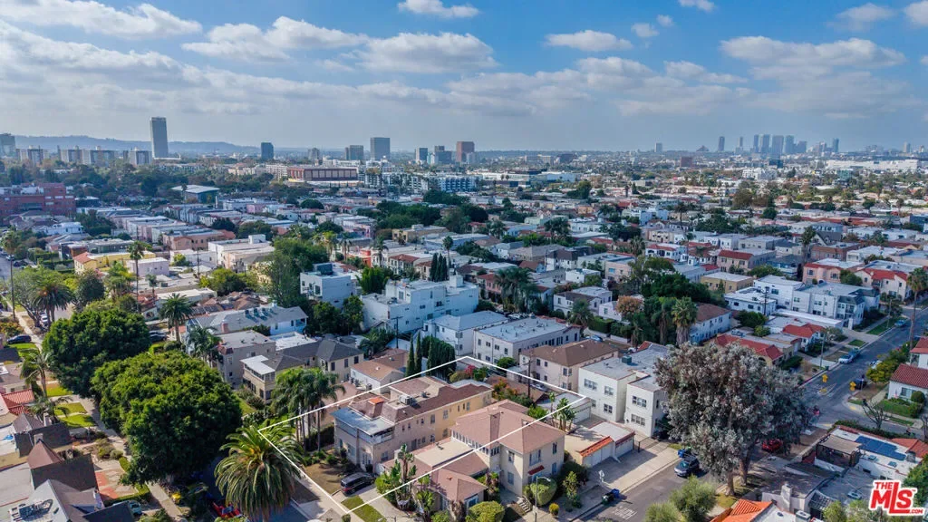 461 N Vista Street, Los Angeles, California, United States. - Photo 12
