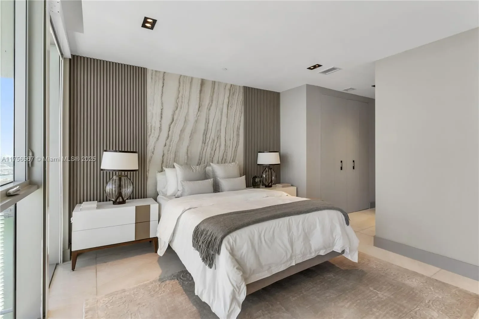 1300 Brickell Bay Dr, #4400, Miami, Florida, United States. - Photo 21