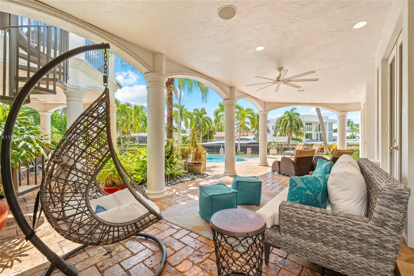 2770 NE 23rd St, Hillsboro Beach, Florida, United States. - Photo 36