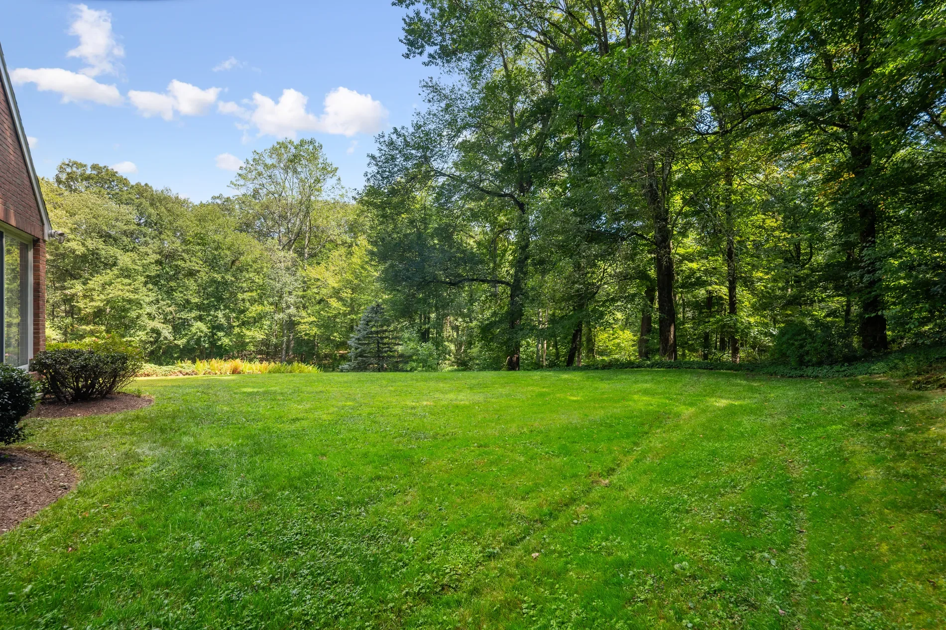 650 Laurel Road, New Canaan, CT 06840, New Canaan, Connecticut, United States. - Photo 30