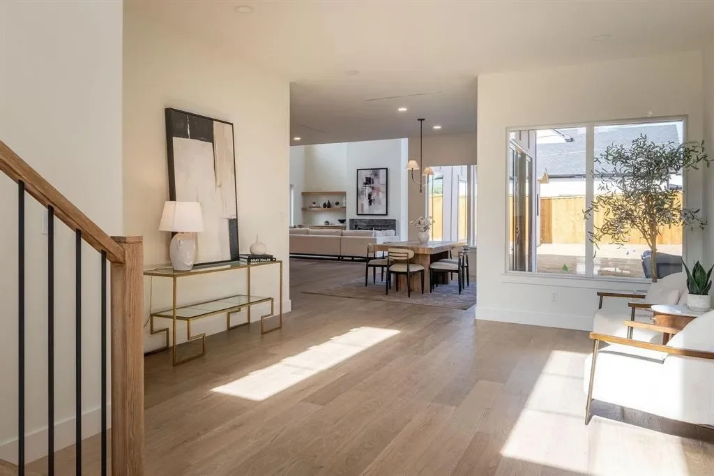 Gallery photo 4