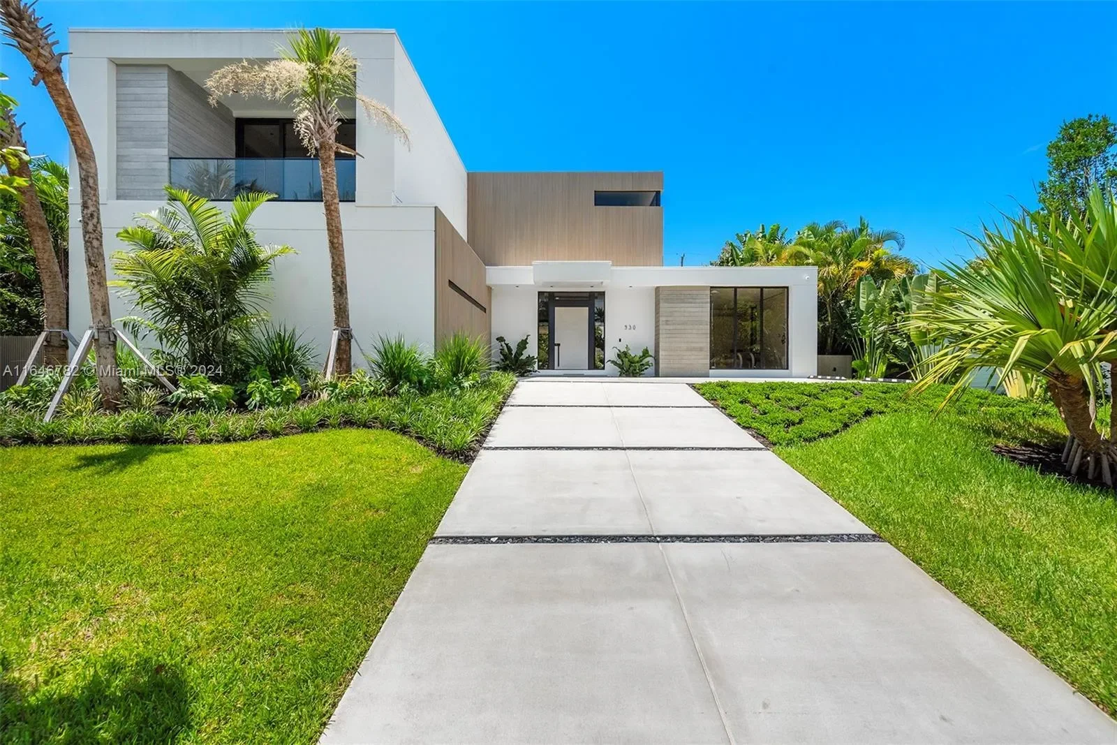 930 NE 74th St, Miami, Florida, United States. - Photo 47