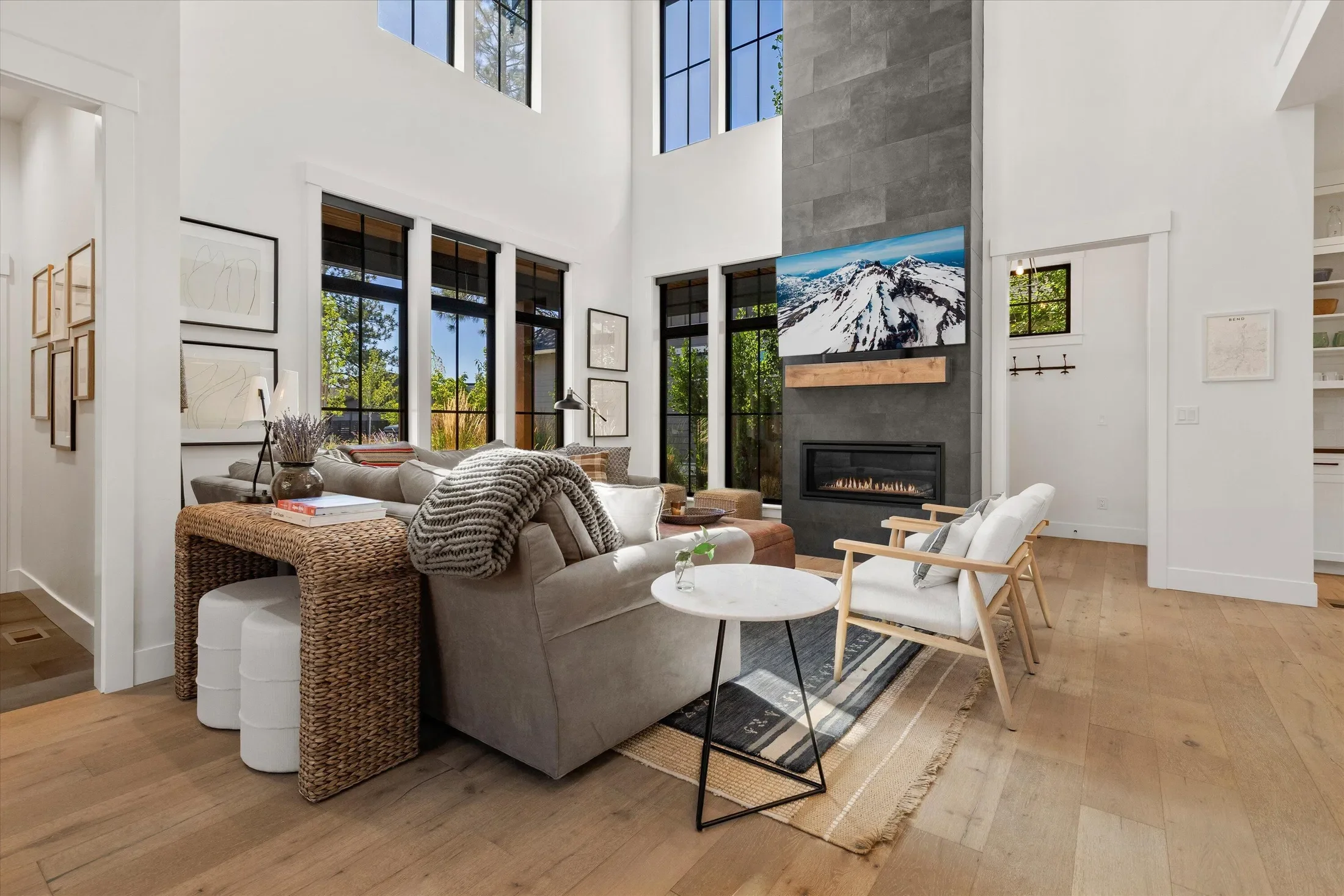 1181 NW Singleton Place, Bend, Oregon, United States. - Photo 3