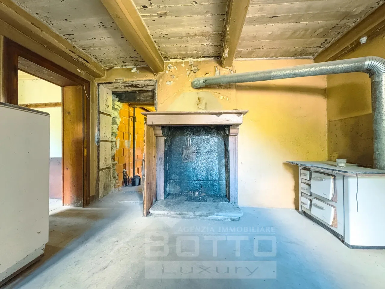 Piana Fuseria, Gabbio, Piedmont, Italy. - Photo 11