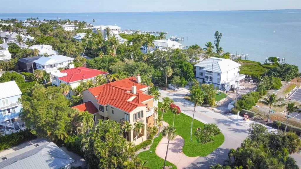 15160 Captiva Dr, Captiva, FL, 33924, USA, Captiva, Florida, United States. - Hero Image