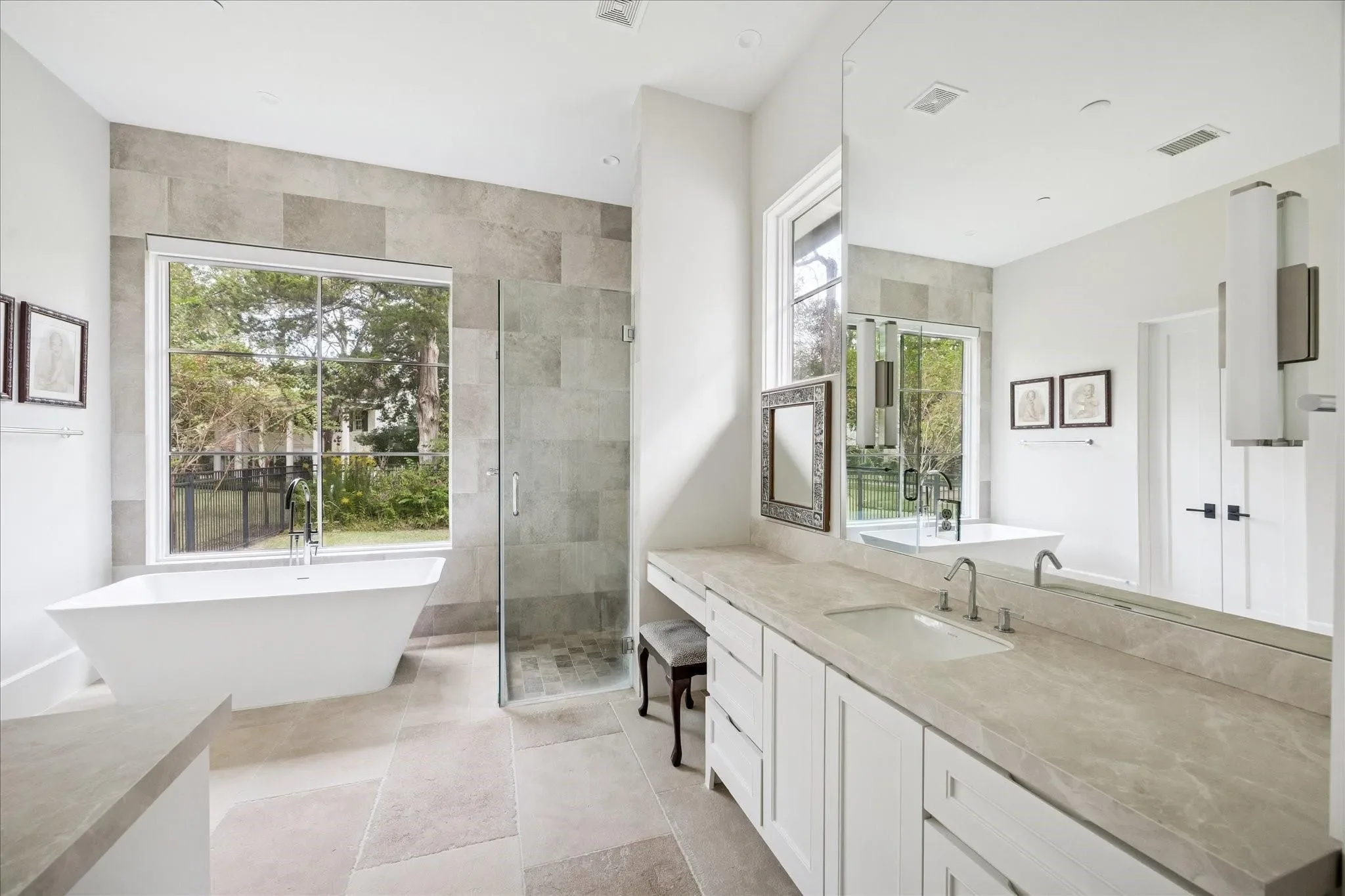 7 Hedwig Shadows Drive, Houston, Texas, United States. - Photo 18