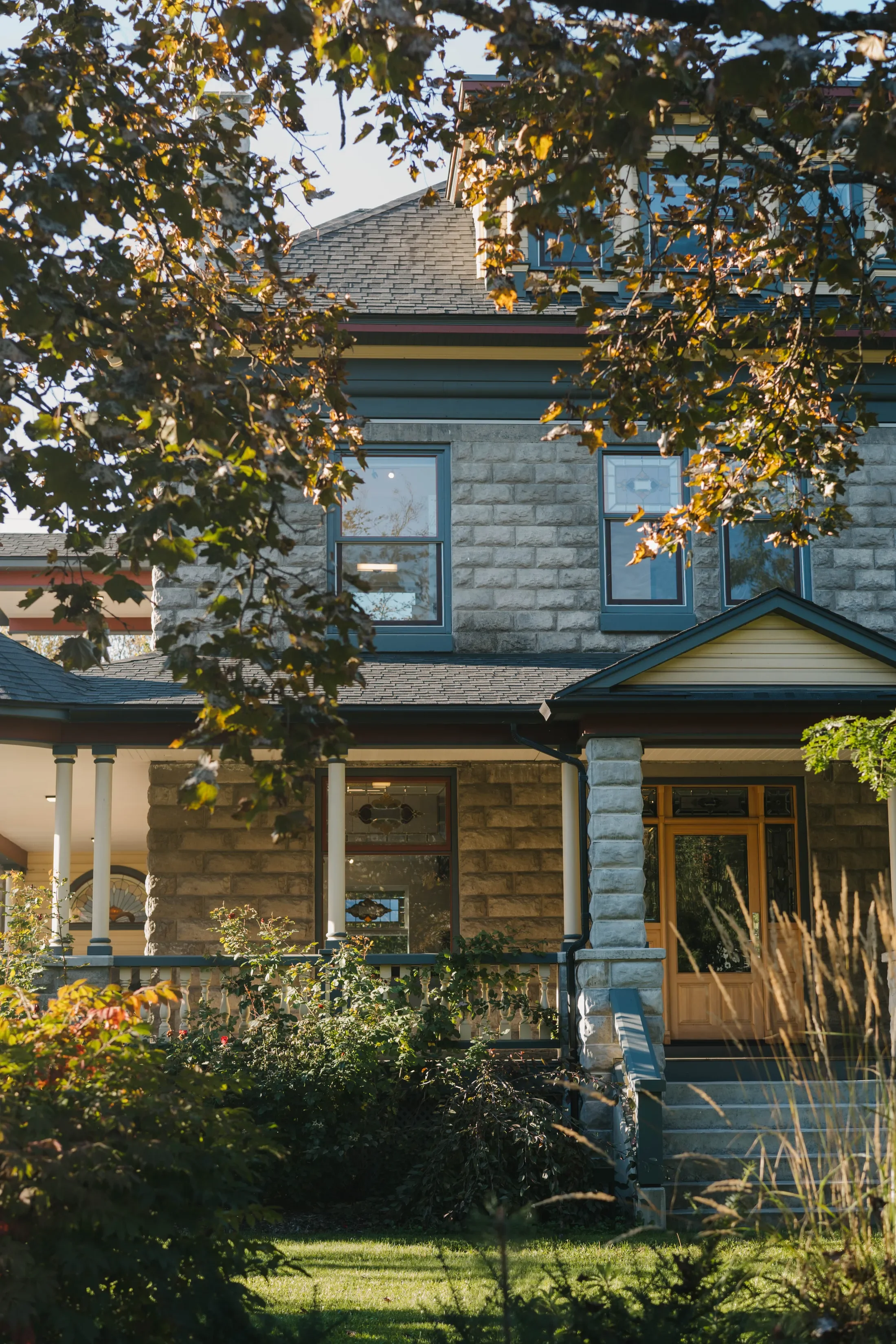 815 MacKenzie Ave, Revelstoke, BC V0E 2S0, Canada, Revelstoke, British Columbia, Canada. - Photo 4