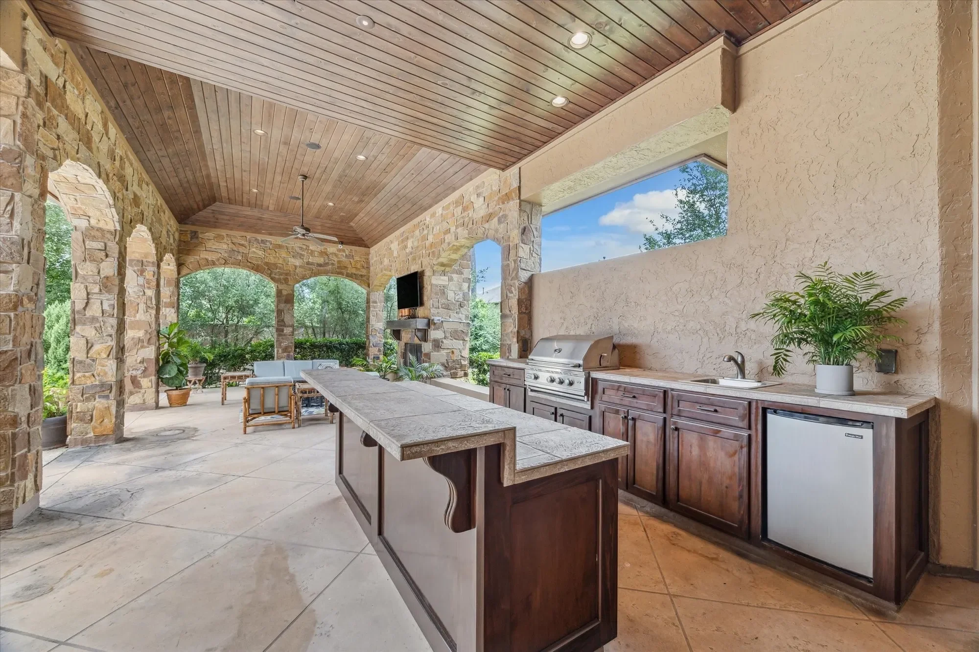 7611 Morgans Pond Court, Spring, TX 77389, Spring, Texas, United States. - Photo 4