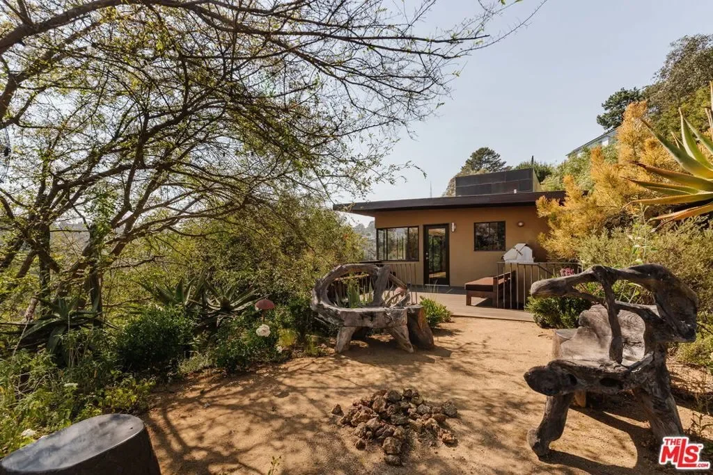 8715 Skyline Drive, Los Angeles, California, United States. - Photo 5