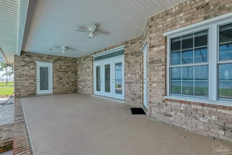 5450 N Shore Rd, Pensacola, FL 32507, Pensacola, Florida, United States. - Photo 56
