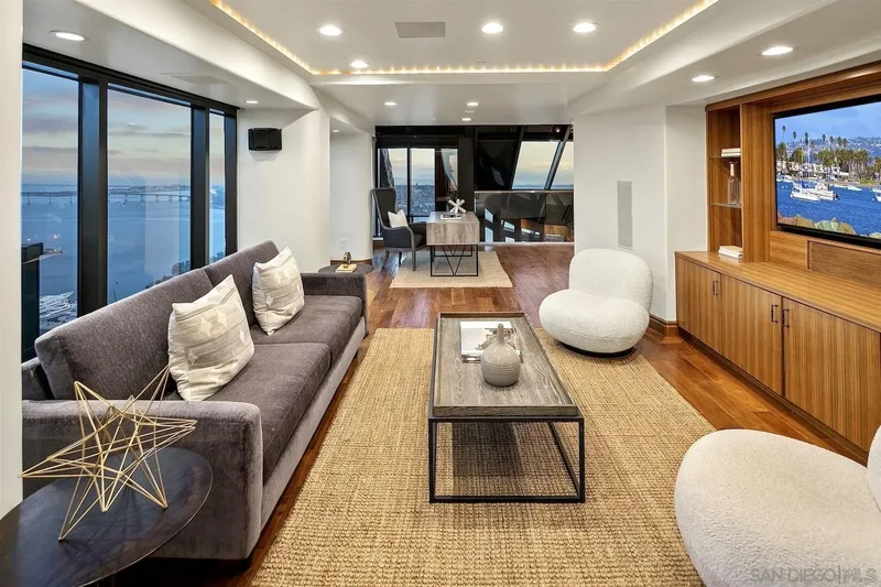 100 Harbor Dr 4102, San Diego, California, United States. - Photo 48