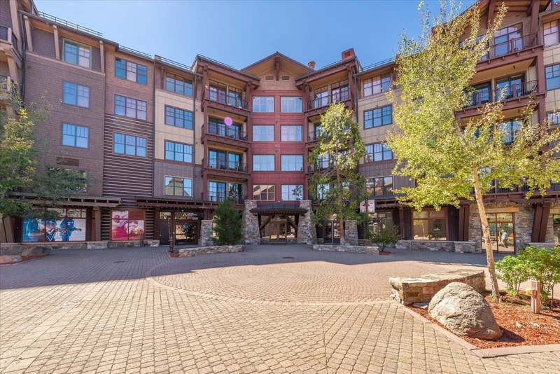 4001 Northstar Drive 509, Truckee, California, United States. - Photo 4
