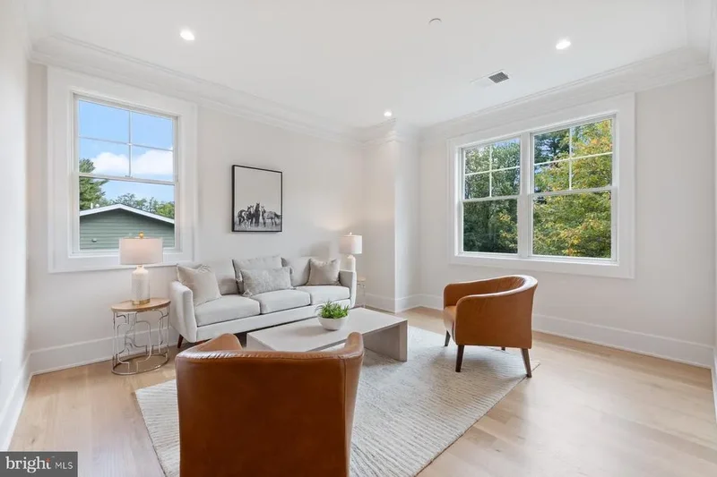 7712 Rocton Avenue, Chevy Chase, MD 20815, Chevy Chase, Maryland, United States. - Photo 4