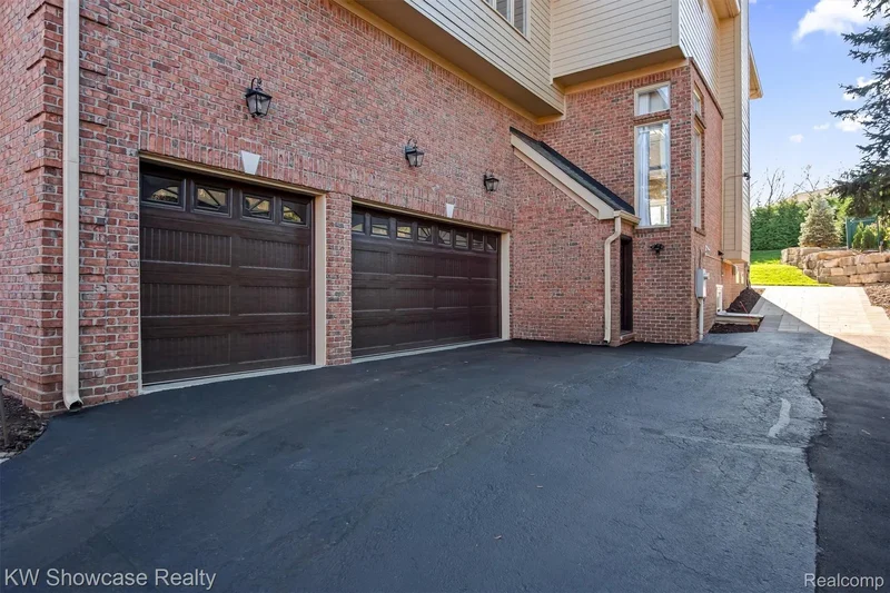 6608 Minnow Pond Drive, West Bloomfield Charter Township, MI 48322, Novi, Michigan, United States. - Photo 65