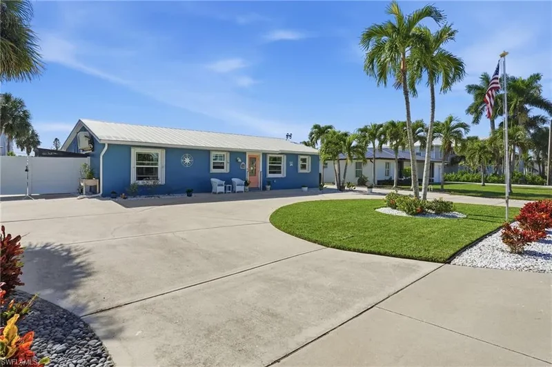 7850 Buccaneer DR, Fort Myers Beach, Florida, United States. - Photo 39