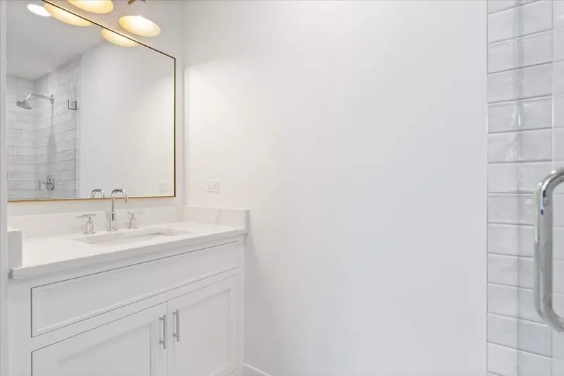 104 S. Monroe Street, Hinsdale, IL, 60521, USA, Hinsdale, Illinois, United States. - Photo 30