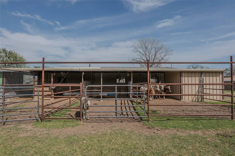 900 Silver Creek Azle Road, Azle, TX 76020, Azle, Texas, United States. - Photo 30
