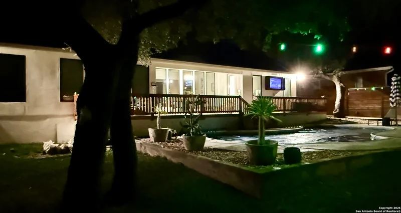 3915 Hunters Rock, San Antonio, TX 78230, San Antonio, Texas, United States. - Photo 19