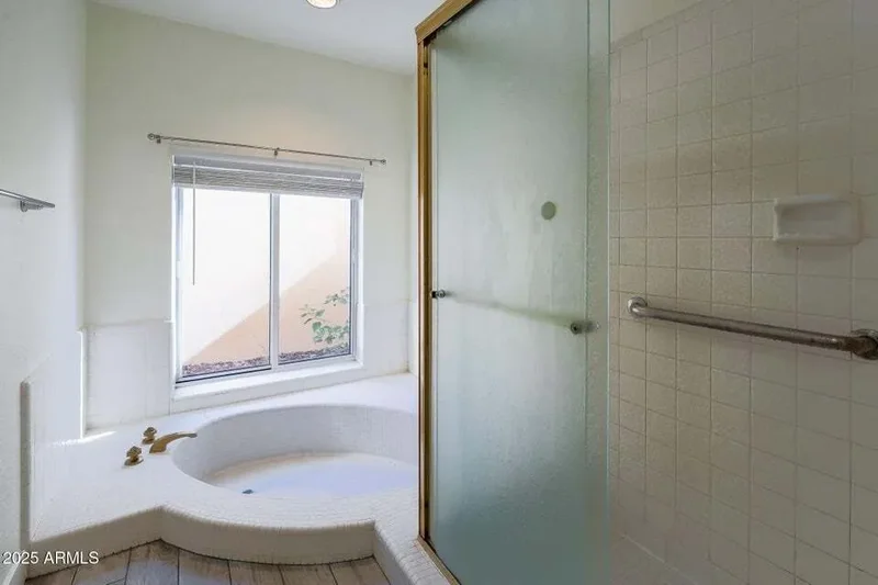 4630 E Palo Verde Dr, Phoenix, AZ 85018, Phoenix, Arizona, United States. - Photo 34