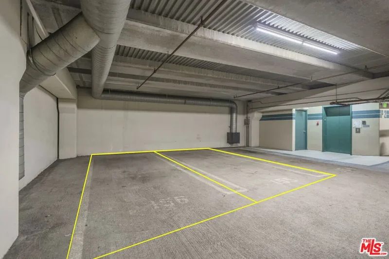 600 W 9th Street 1502, Los Angeles, California, United States. - Photo 37