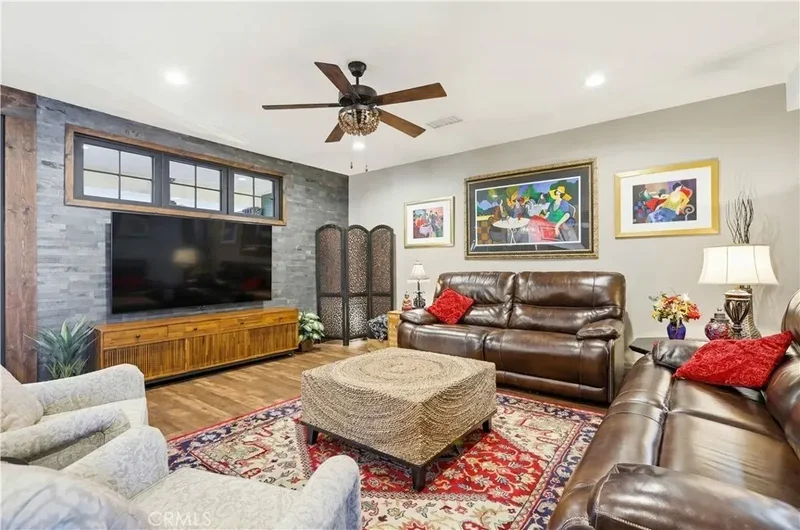 1923 Overlook Road, Fullerton, California, United States. - Photo 7