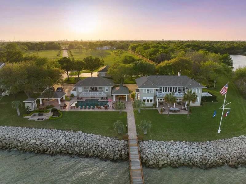 102 S R Street, La Porte, TX 77571, La Porte, Texas, United States. - Photo 10
