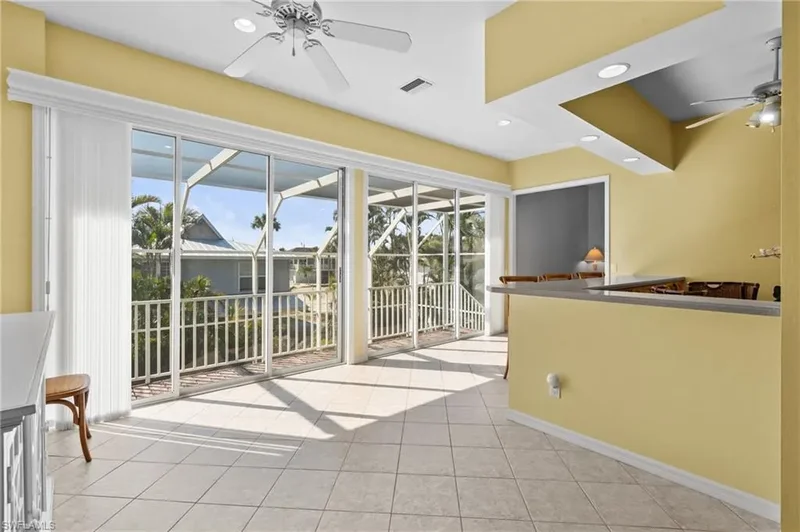 21075 Saint Peters DR S, Fort Myers Beach, Florida, United States. - Photo 25