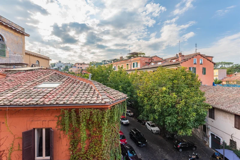 Via della Scala, Rome, Lazio, Italy. - Photo 31