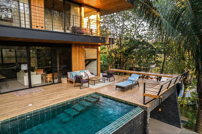 Luxurious Jungle Retreat Villa In Gated Community Santa Teresa