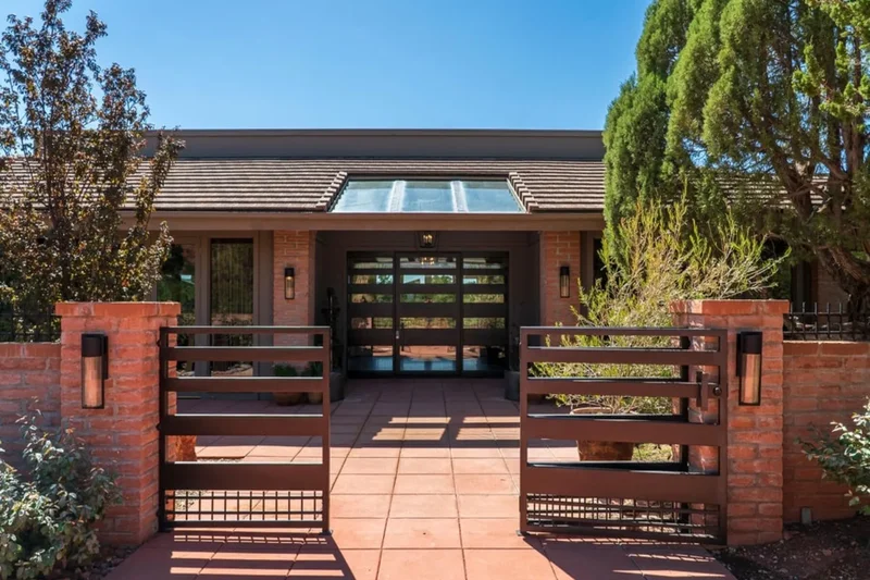 135 Desert Holly Drive , Sedona, AZ 86336, Sedona, Arizona, United States. - Photo 6
