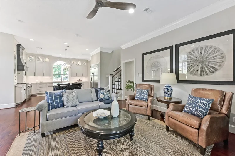 650 Oak Drive, Friendswood, Texas, United States. - Photo 33