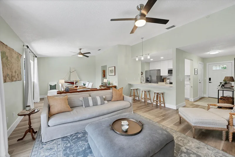4607 34th Avenue Drive W, Bradenton, FL 34209, Bradenton, Florida, United States. - Photo 5