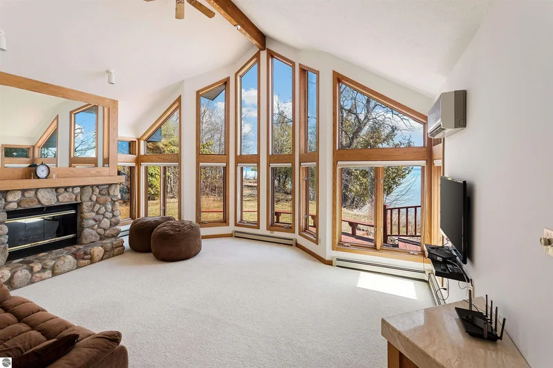 14088 Bluff Road, Traverse City, MI 49686, Traverse City, Michigan, United States. - Photo 15