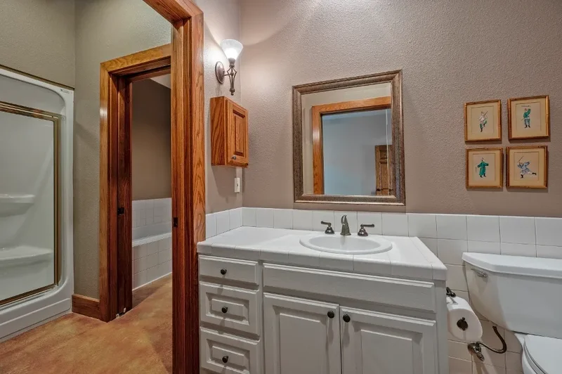 5094 Tower Dr, Kingston, OK 73439, Kingston, Oklahoma, United States. - Photo 11