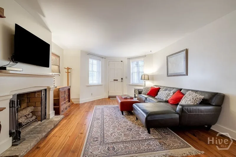 118 E Gaston Street, Savannah, Georgia, United States. - Photo 53