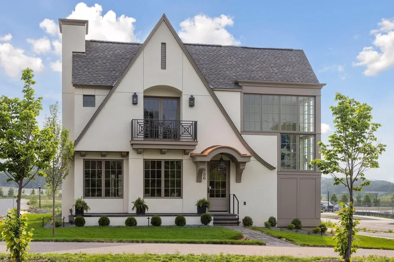 956 Mississippi River Boulevard S, Saint Paul, MN 55116, Saint Paul, Minnesota, United States. - Photo 2