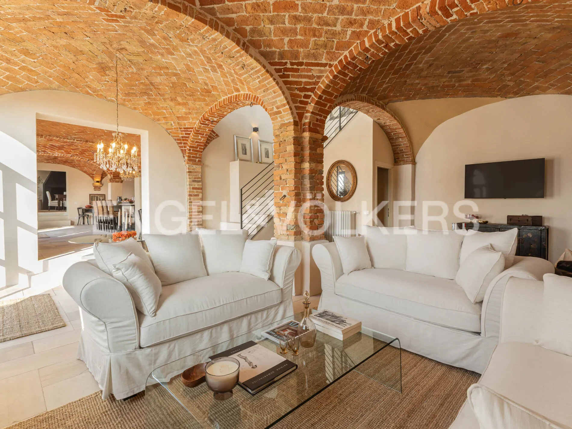 Gallery photo 5